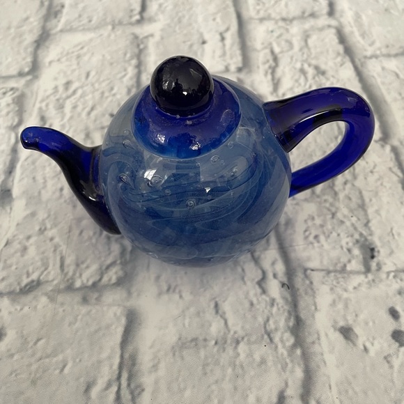 dynasty gallery Accents Vintage Hand Blown Glass Paperweight Teapot